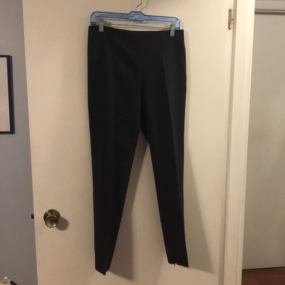 Blumarine gray flat front pants